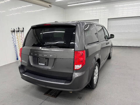 2020 Dodge Grand Caravan SE Plus