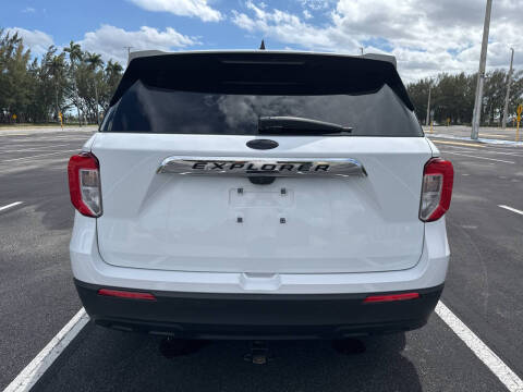 2021 Ford Explorer