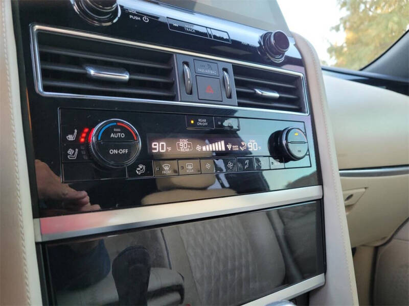 2022 Infiniti QX80 Sensory