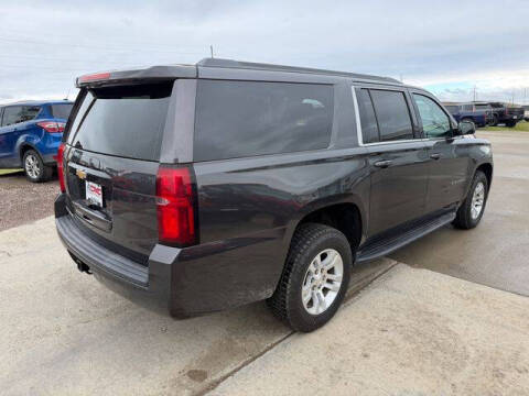 2017 Chevrolet Suburban LS
