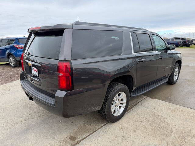 2017 Chevrolet Suburban LS