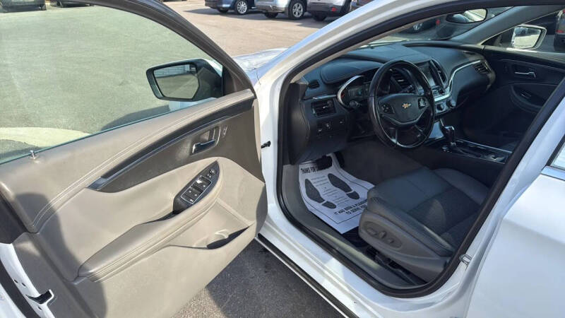 2019 Chevrolet Impala LT