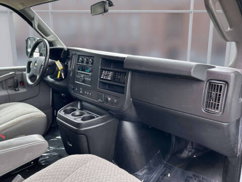 2021 Chevrolet Express 2500