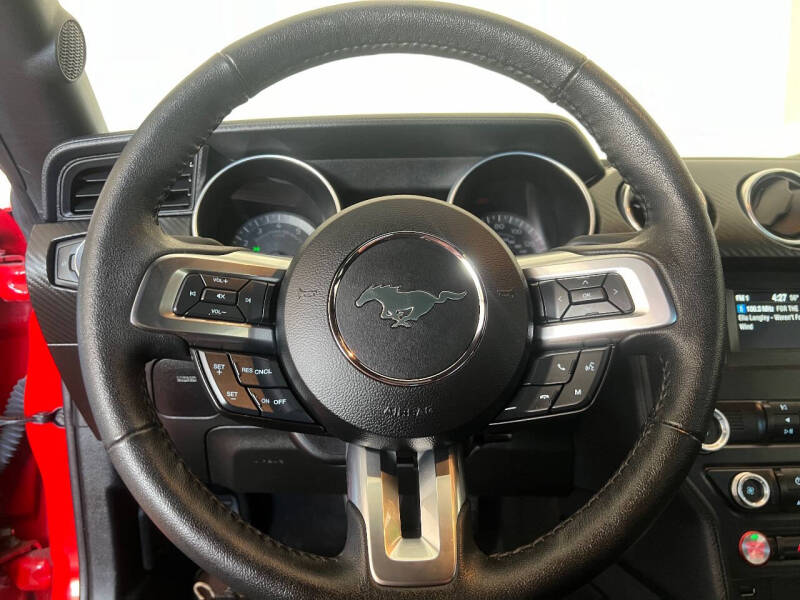 2022 Ford Mustang EcoBoost