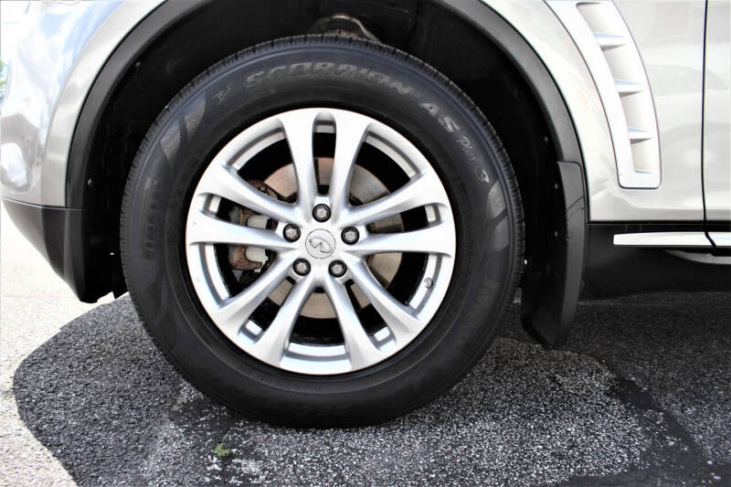 2010 Infiniti FX35