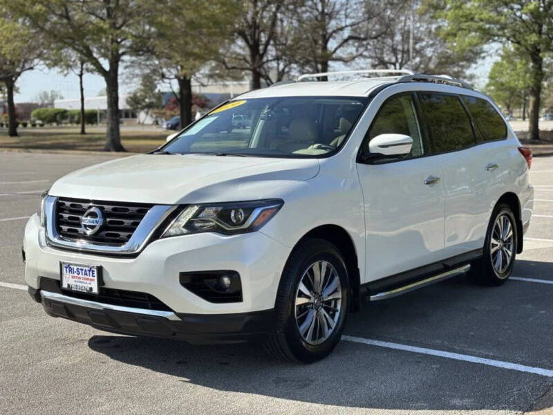 2020 Nissan Pathfinder SL