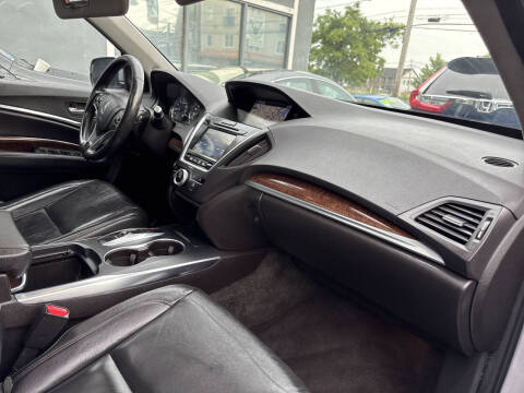 2017 Acura MDX SH-AWD w/Tech