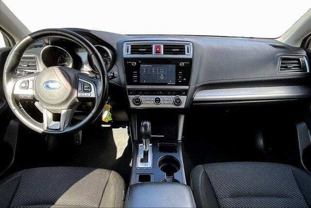 2016 Subaru Outback 2.5i Premium