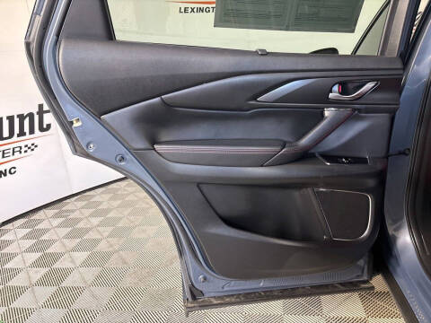 2023 Mazda CX-9 Carbon Edition