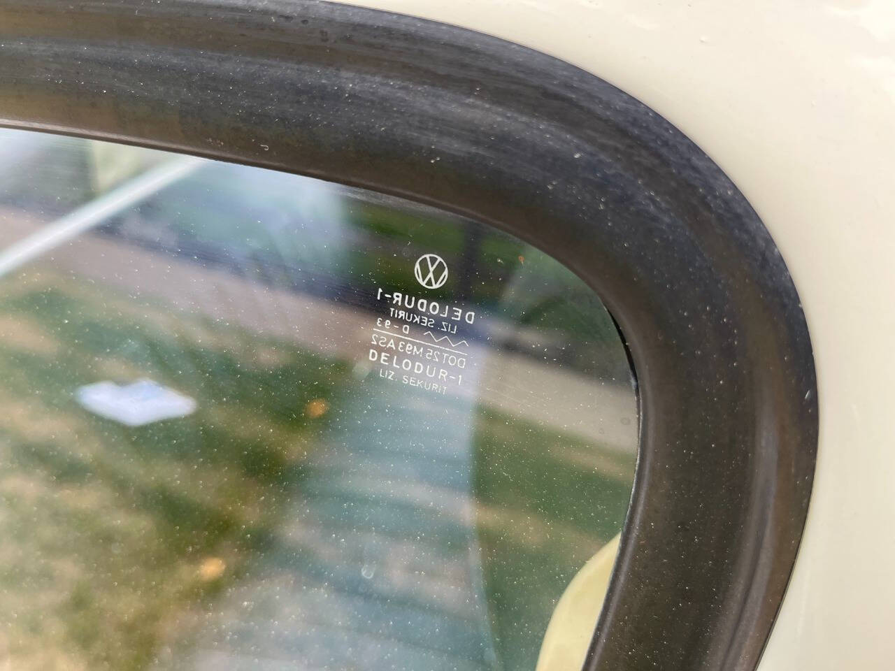 1972 Volkswagen Beetle 196