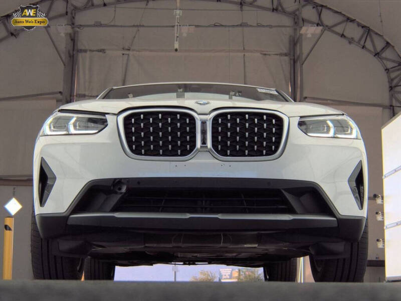 2024 BMW X4 xDrive30i