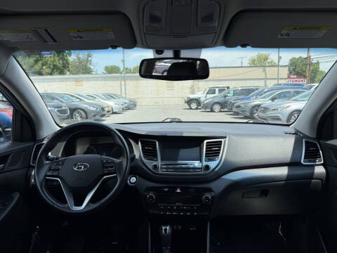 2017 Hyundai Tucson SE Plus