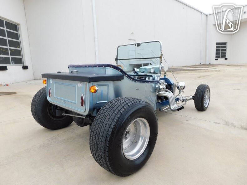 1921 Ford Model T