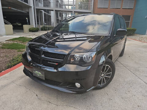 2018 Dodge Grand Caravan for sale at Austin Auto Planet LLC in Austin TX