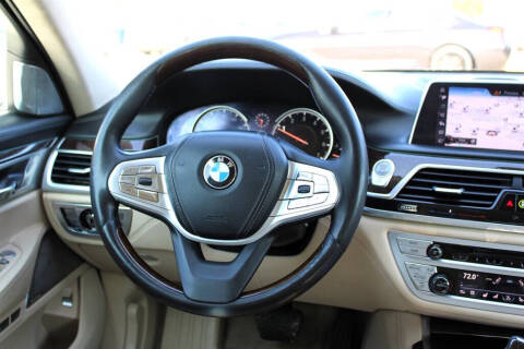 2017 BMW 7 Series 750i