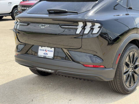 2026 Ford Mustang Mach-E Select