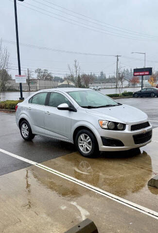 2015 Chevrolet Sonic LT Auto