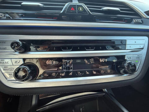 2019 BMW 7 Series 740i