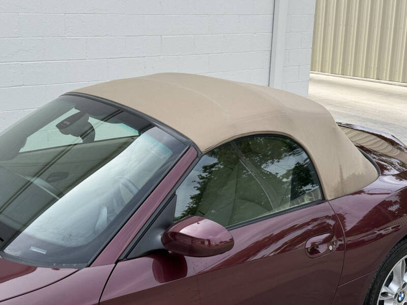 2004 BMW Z4 3.0i