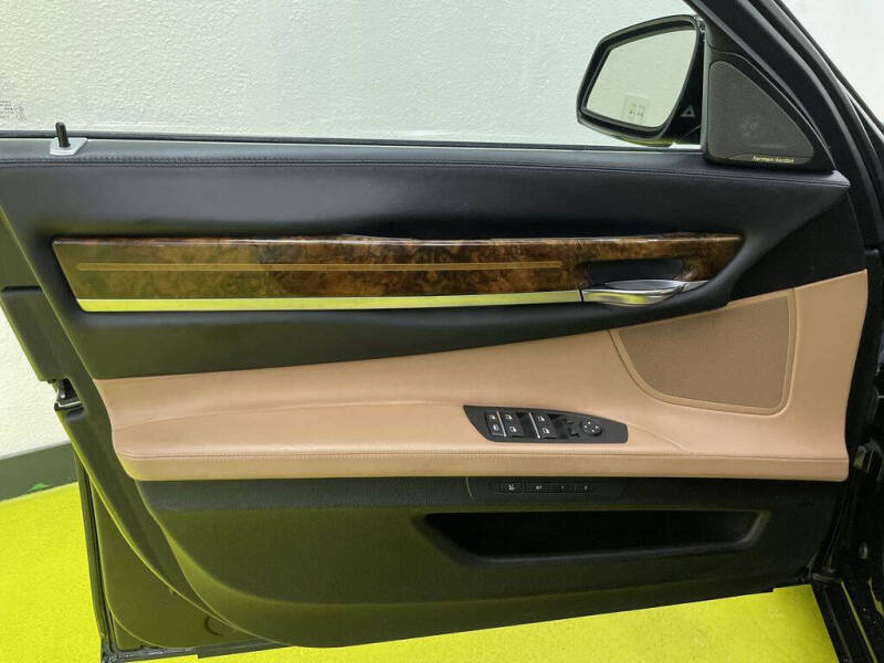 2015 BMW 7 Series 750Li xDrive