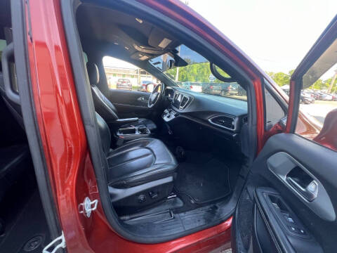 2018 Chrysler Pacifica Touring L Plus