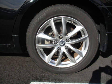 2009 Infiniti G37 Sedan x