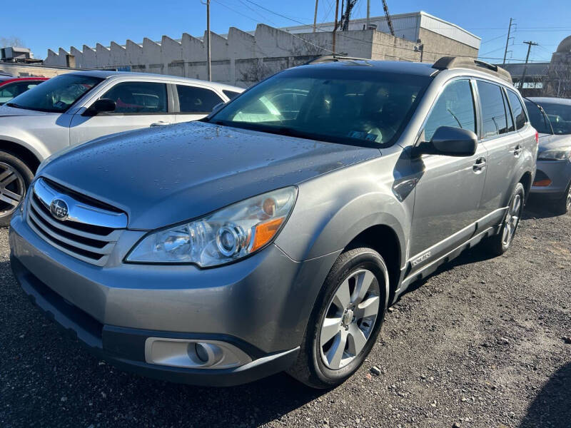 2011 Subaru Outback I Premium photo 2