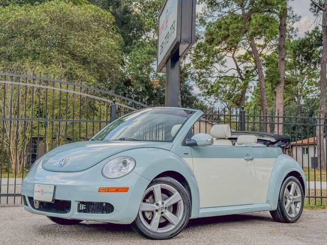 2010 Volkswagen New Beetle Convertible Final Edition PZEV