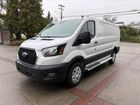 2023 Ford Transit 250