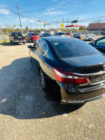 2017 Honda Accord LX