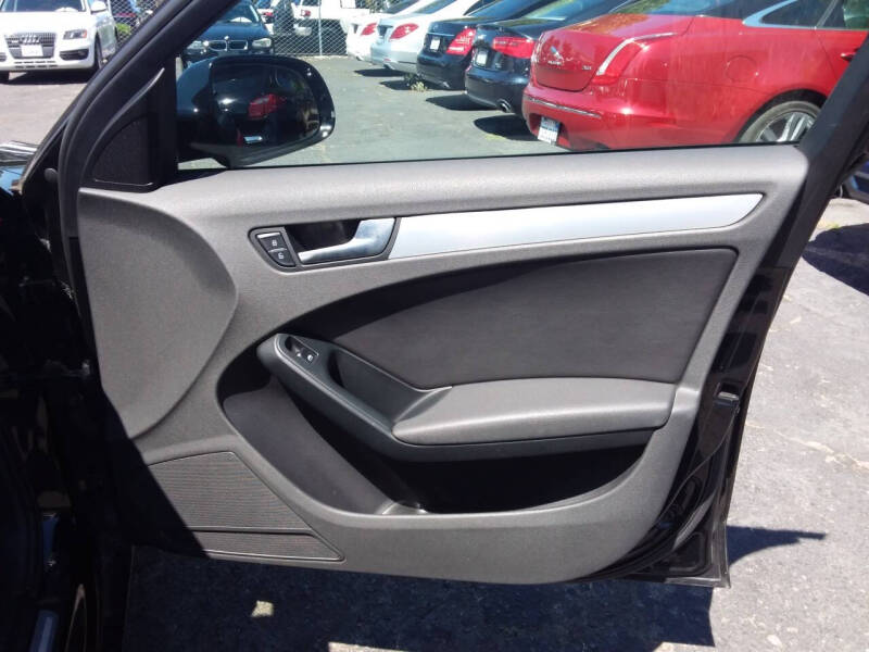 2010 Audi A4 2.0T quattro Avant Premium