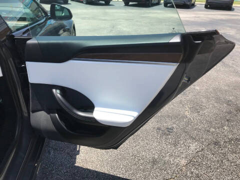 2022 Tesla Model S
