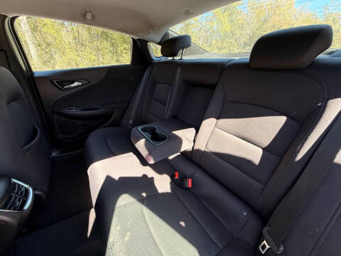 2017 Chevrolet Malibu LT