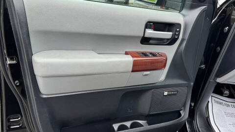 2013 Toyota Sequoia Platinum