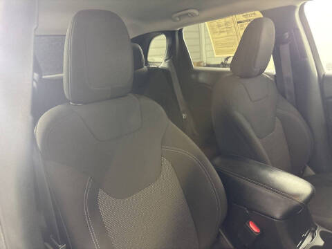 2020 Jeep Cherokee Latitude