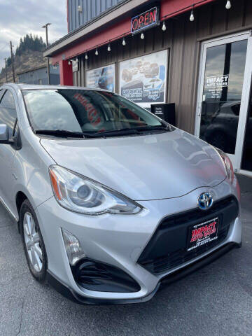2017 Toyota Prius c Two