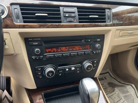 2011 BMW 3 Series 328i