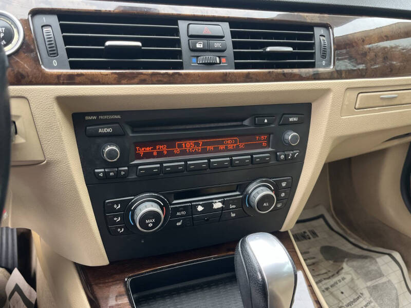 2011 BMW 3 Series 328i