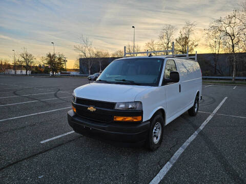 2019 Chevrolet Express 2500