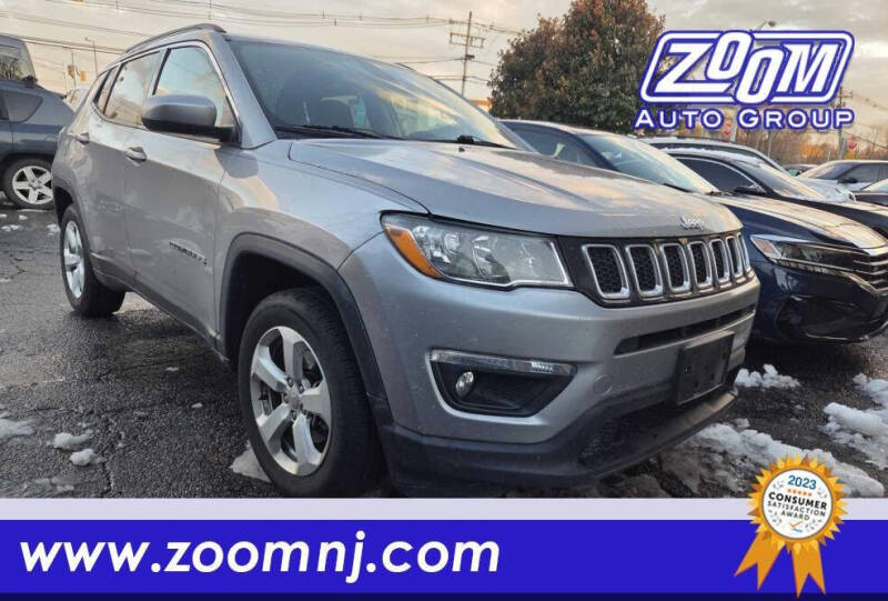 2017 Jeep All-New Compass Latitude's photo