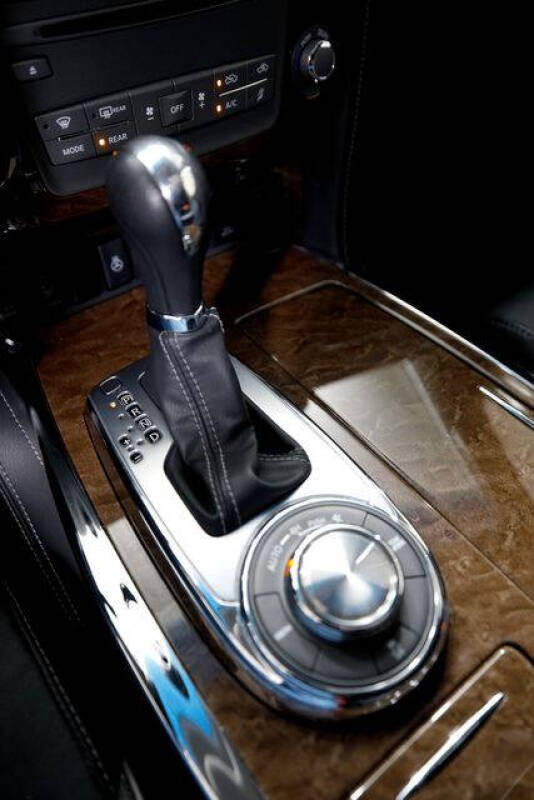 2017 Infiniti QX80