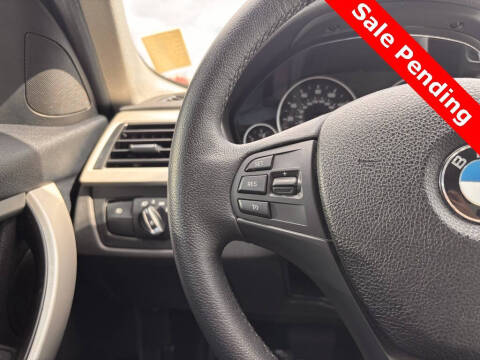 2015 BMW 3 Series 320i