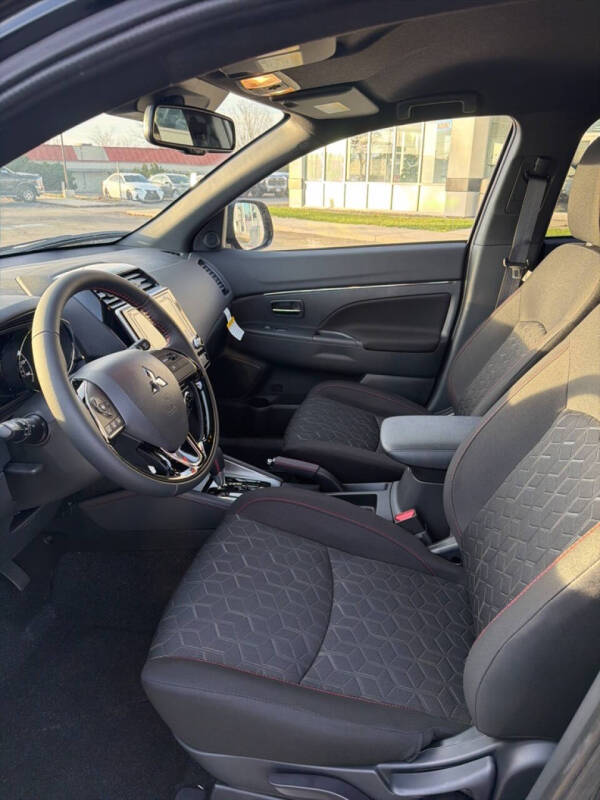 2025 Mitsubishi Outlander Sport Trail Edition