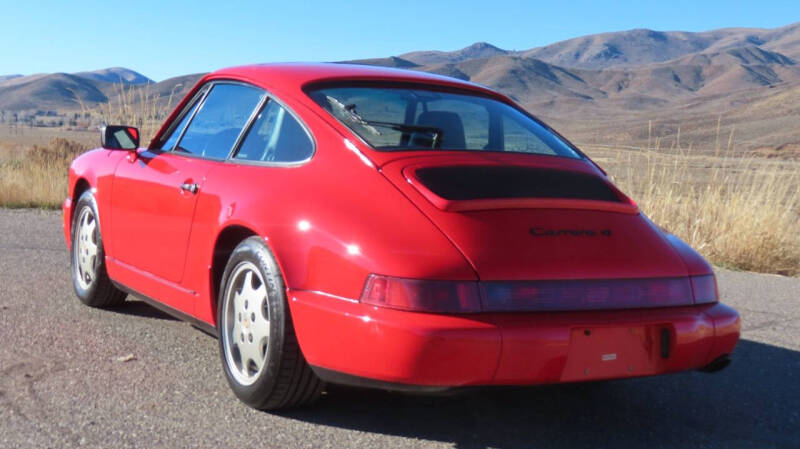 1991 Porsche 911 Carrera 2