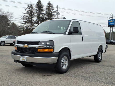 2025 Chevrolet Express 2500