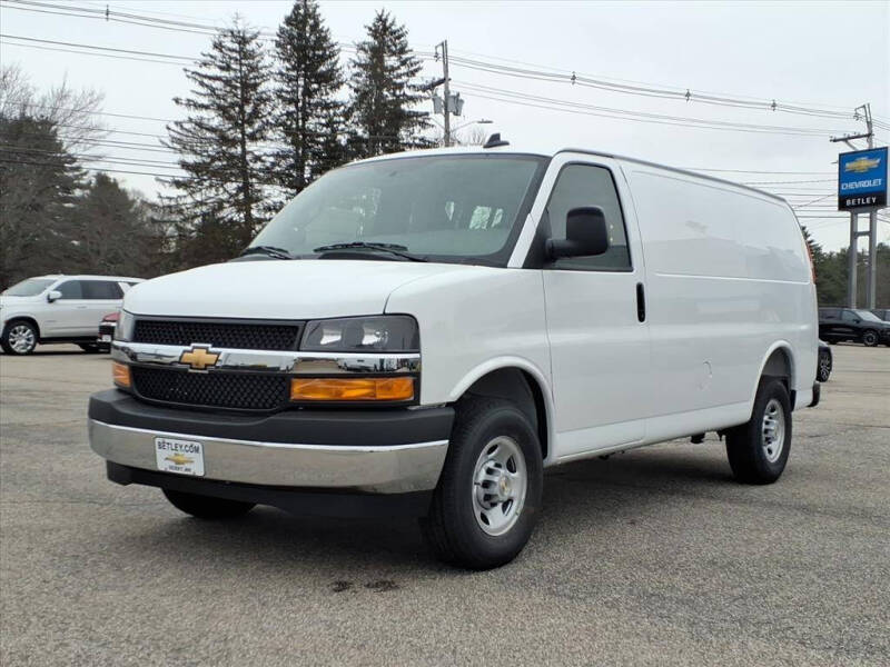 2025 Chevrolet Express 2500