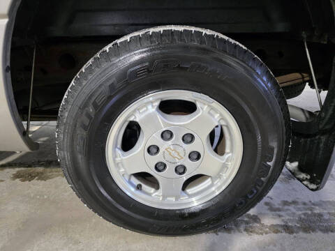 2000 Chevrolet Silverado 1500 LS