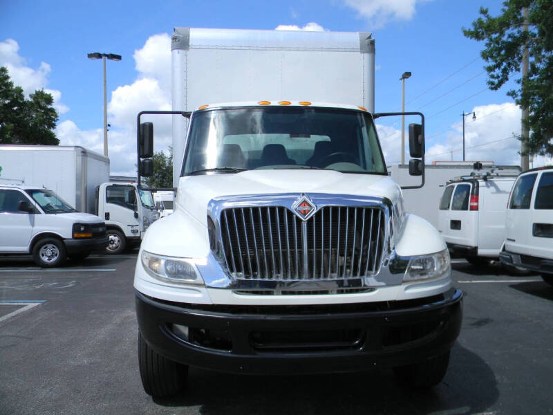 2017 International DuraStar 4300