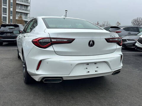 2025 Acura TLX w/Tech