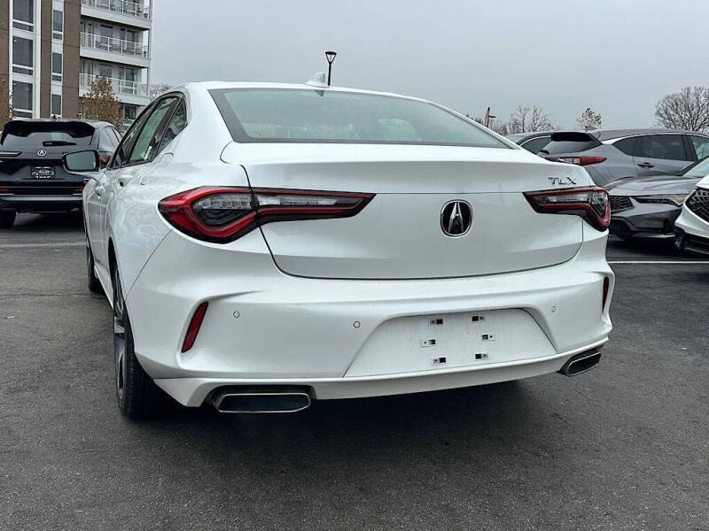 2025 Acura TLX w/Tech
